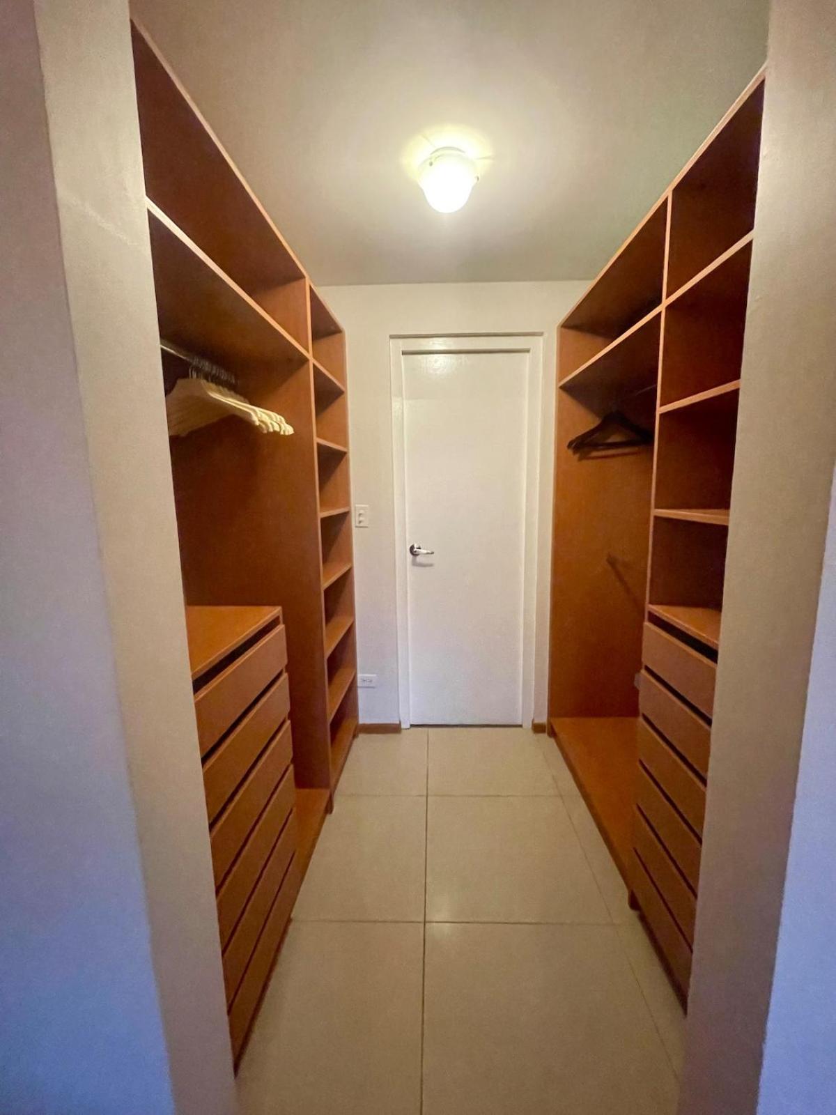 Holiday home Eagle Luxury House, Walking Distance To The *