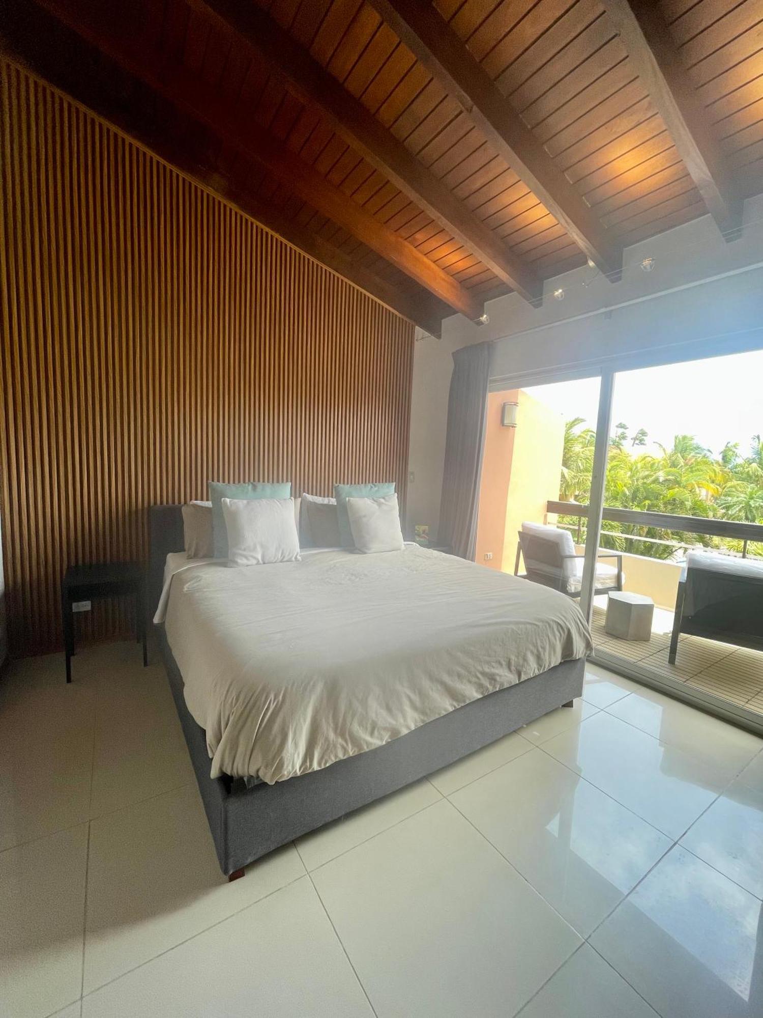 Holiday home Eagle Luxury House, Walking Distance To The *