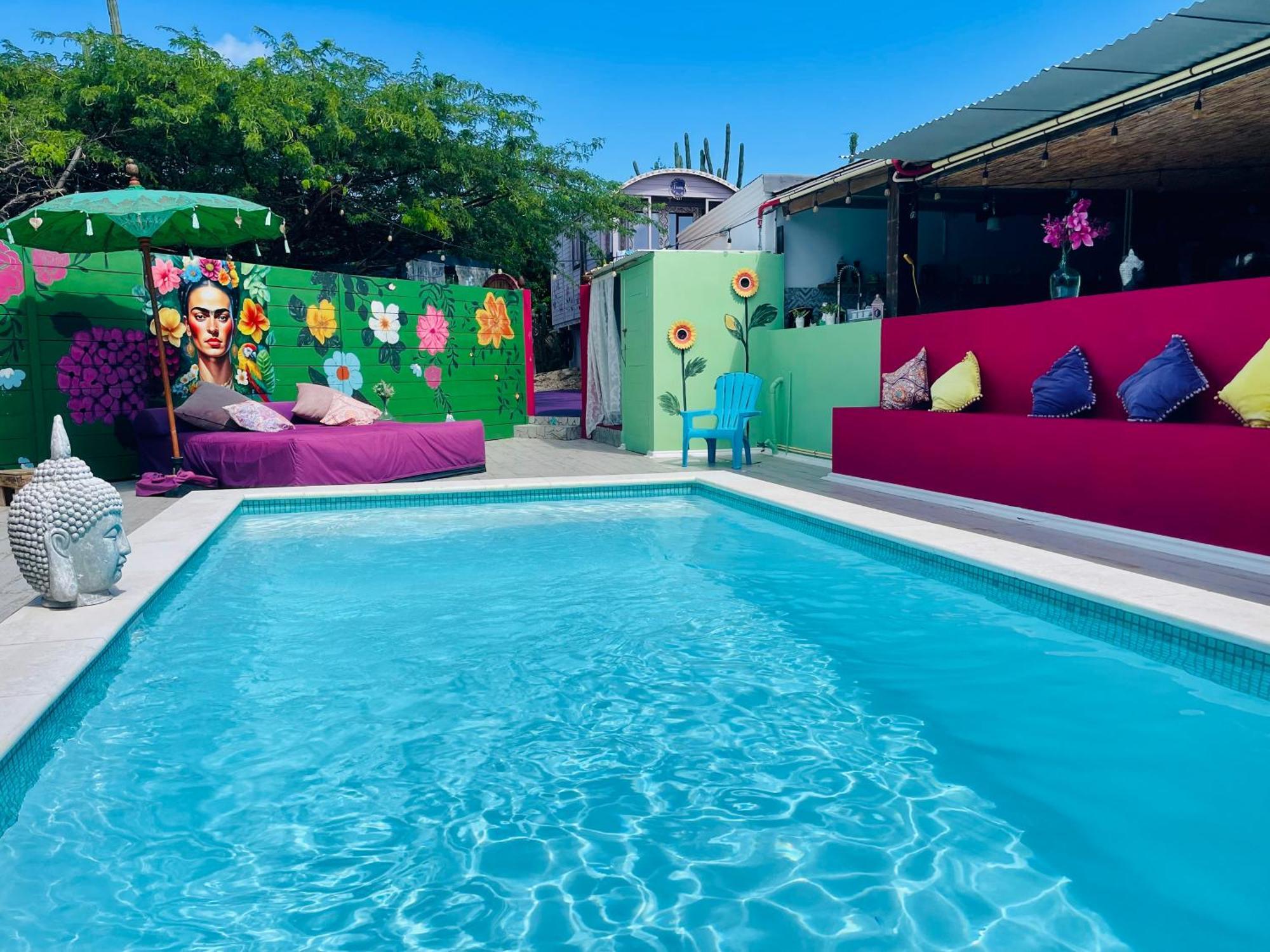 Mammaloe Bed & Breakfast Oranjestad