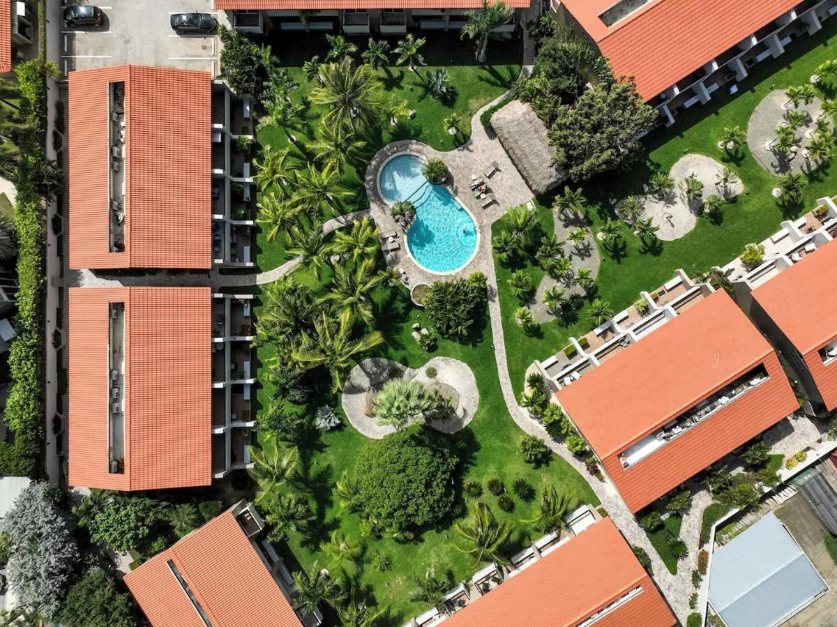 Apartment Eagle Steps Away Palm Beach