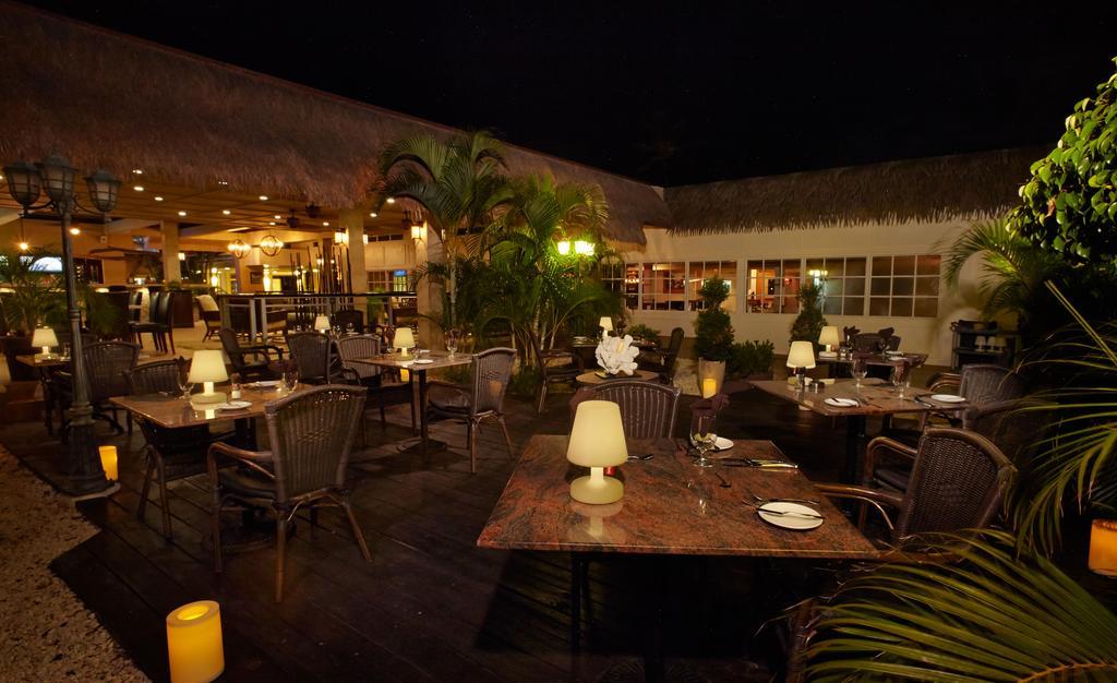 Manchebo And Resort Palm Beach
