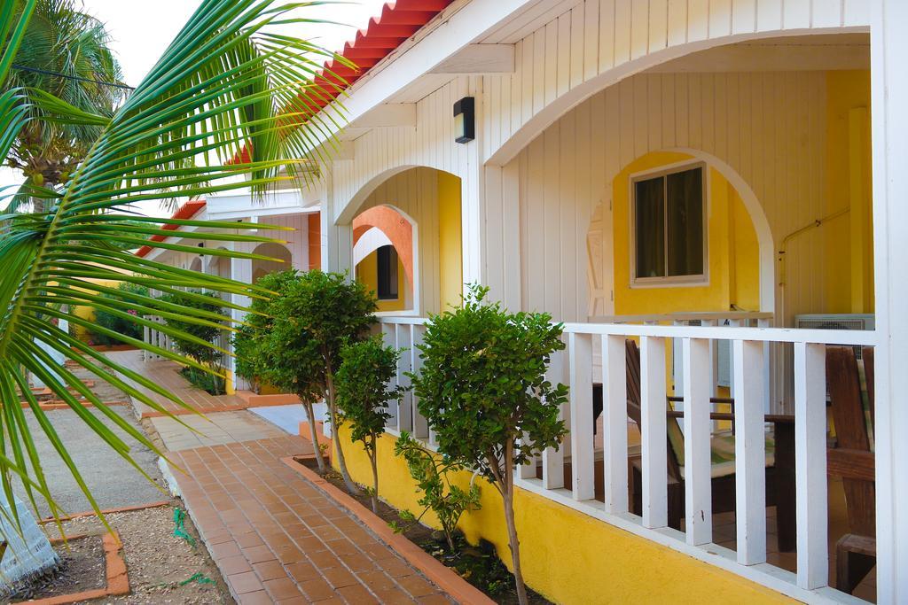 Hotel Coconut Palm Beach