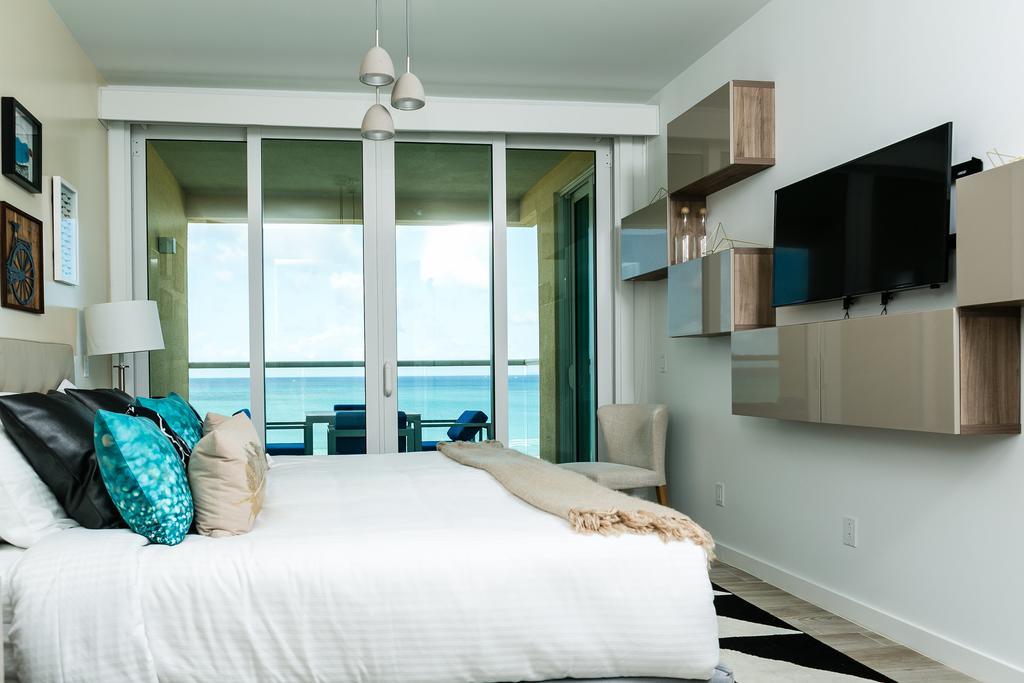 Blue Residences Palm Beach