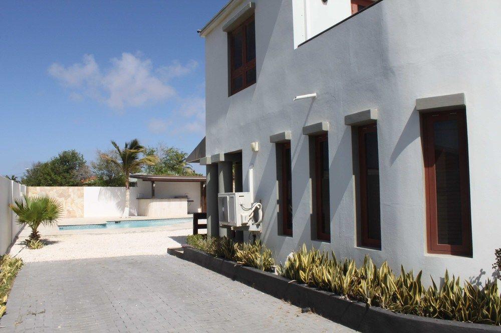 Genesis Bed & Breakfast Hotel Aruba