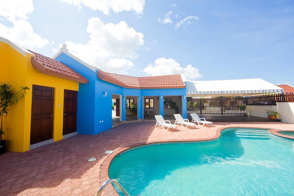 Blue Cunucu With Pool Aruba