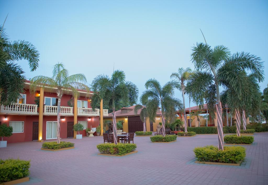 Aruba Surfside Marina