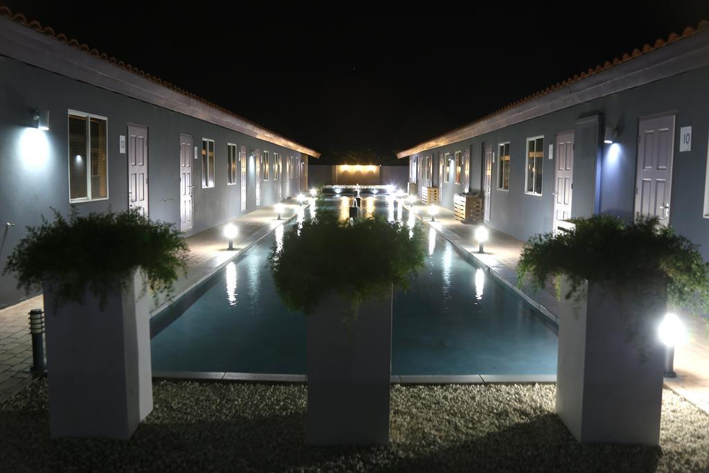 Palazzio Palm Beach Apartamento Tanki Leendert