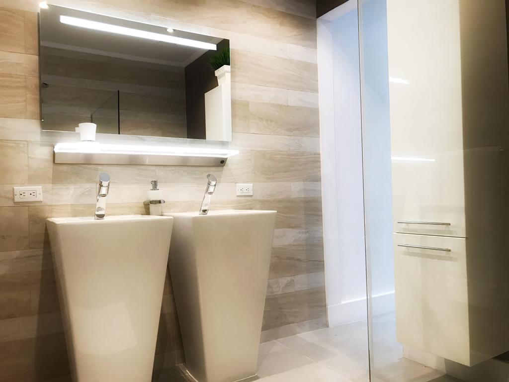Apartamento Large Luxury On Palm Palm Beach