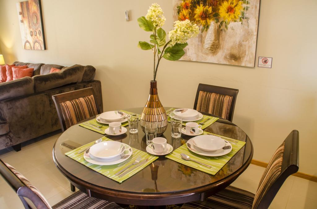 Family-flexication-friendly Villa, Few Steps From Eagle Pousada