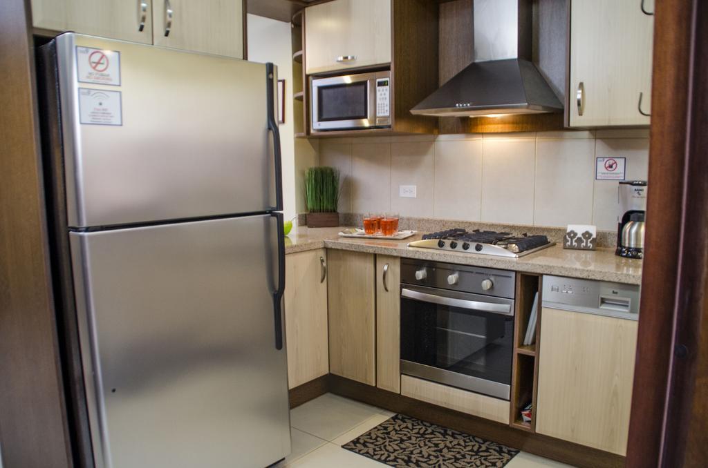 Family-flexication-friendly Villa, Few Steps From Eagle * Palm Beach
