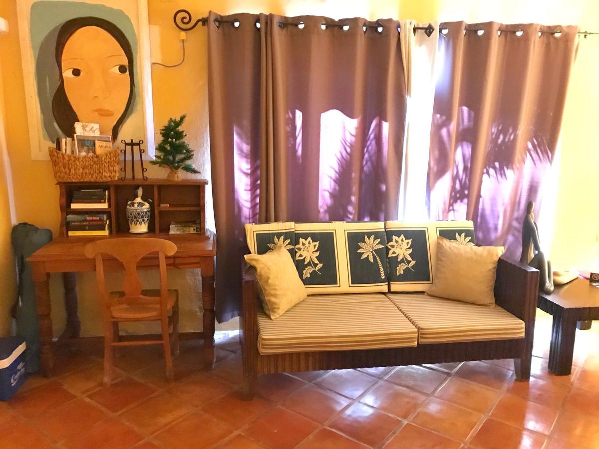 La Maison Aruba Tanki Leendert