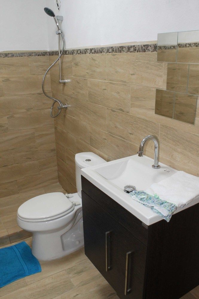 Genesis Bed & Breakfast Hotel
