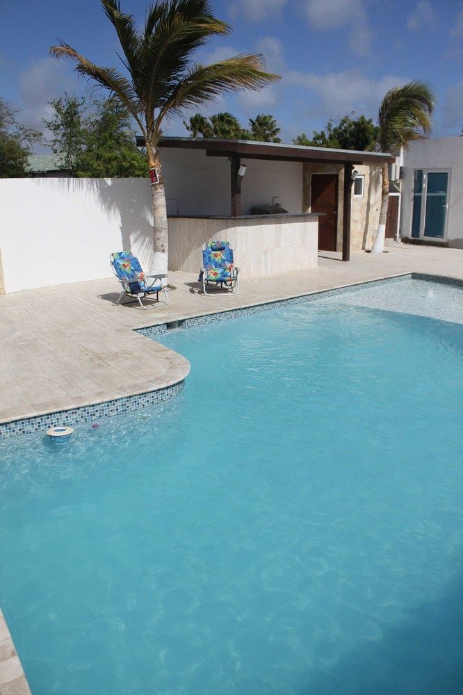 Genesis Bed & Breakfast Hotel 3*