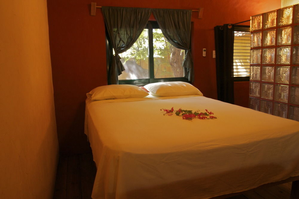 Aparthotel Flamboyant Garden 4*