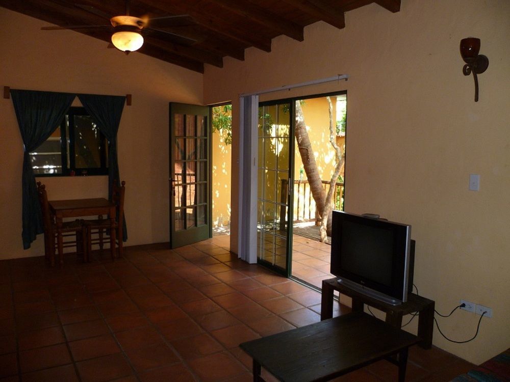 Aparthotel Flamboyant Garden 4*