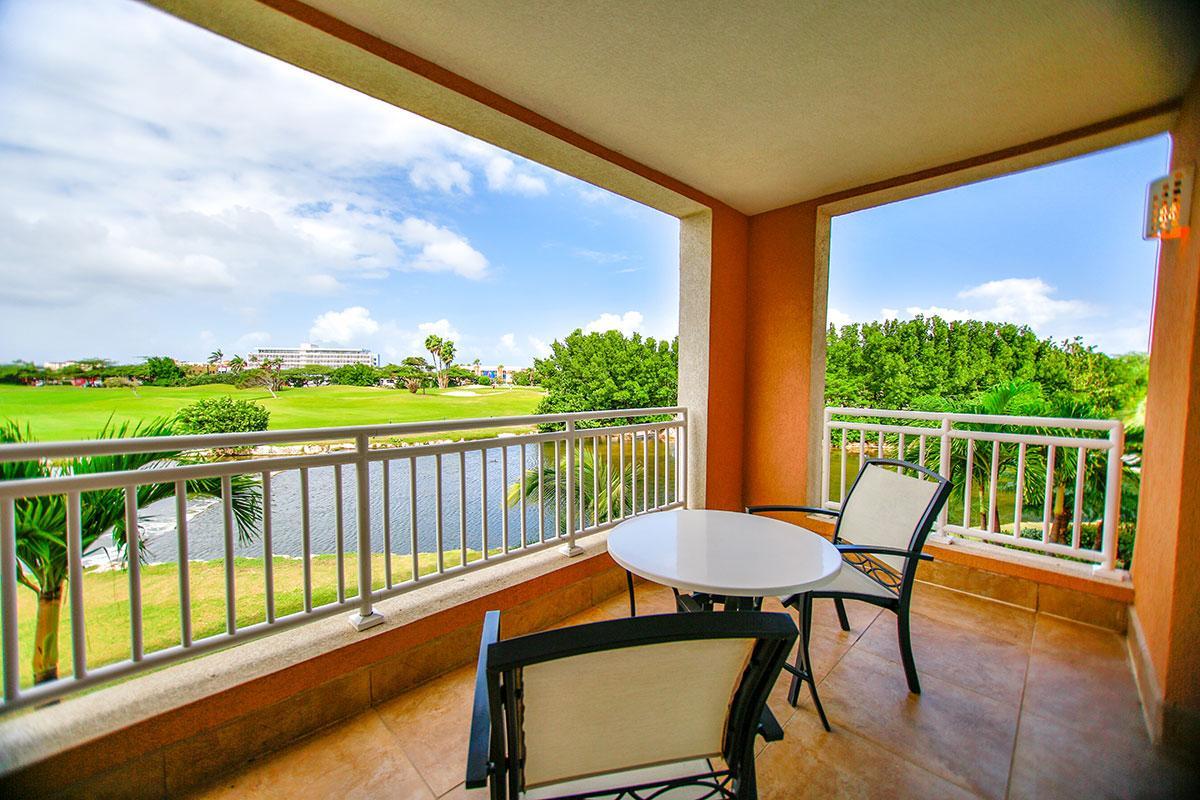 Tropical Digs 4* Oranjestad
