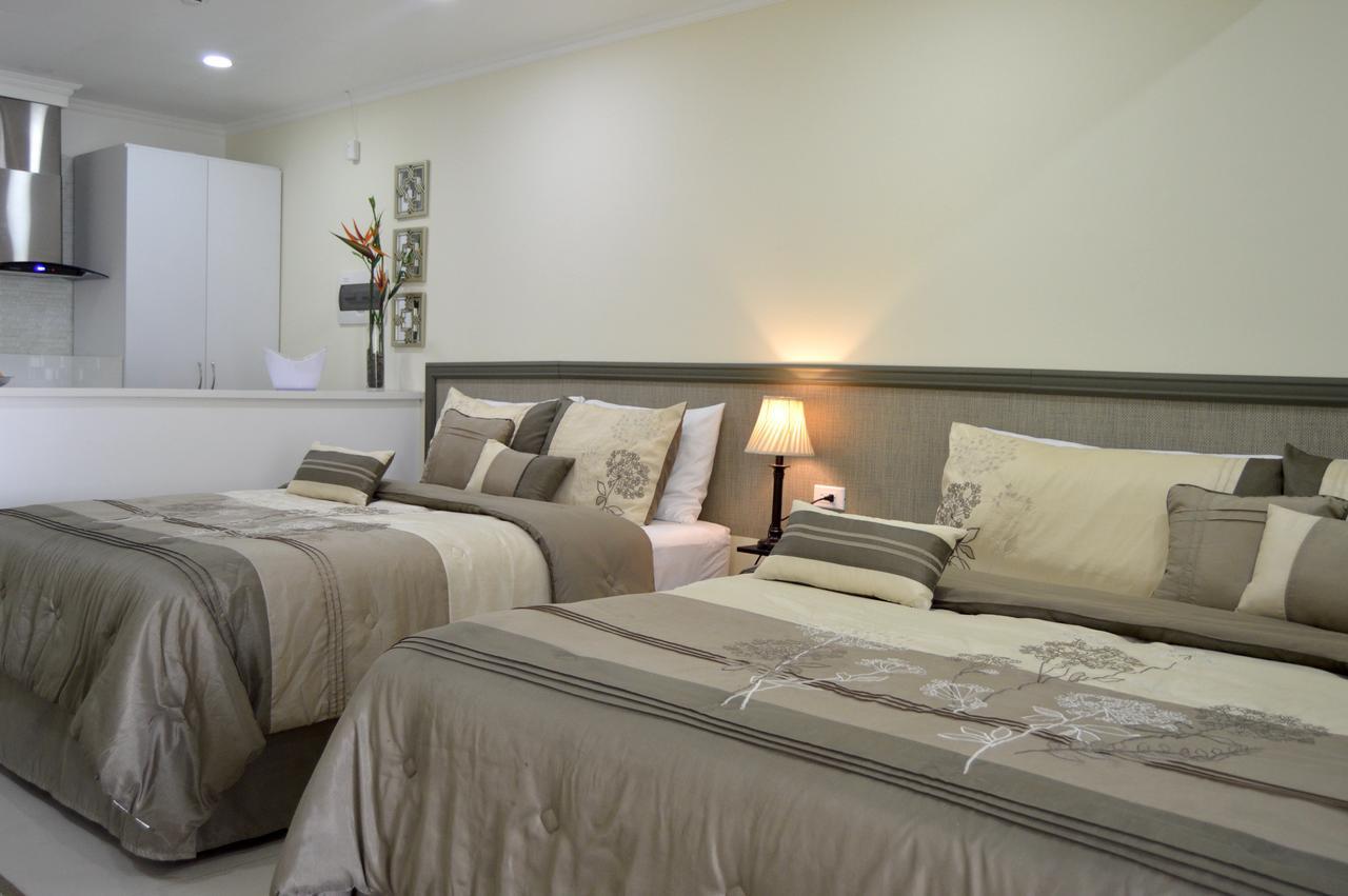 Aruba Suites Hostel *