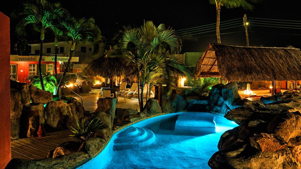 Sea Breeze Apartment *