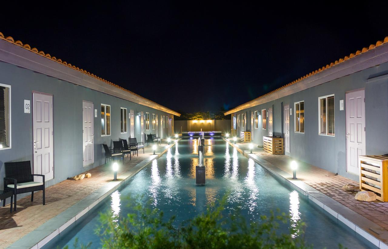 Palazzio Palm Beach Tanki Leendert