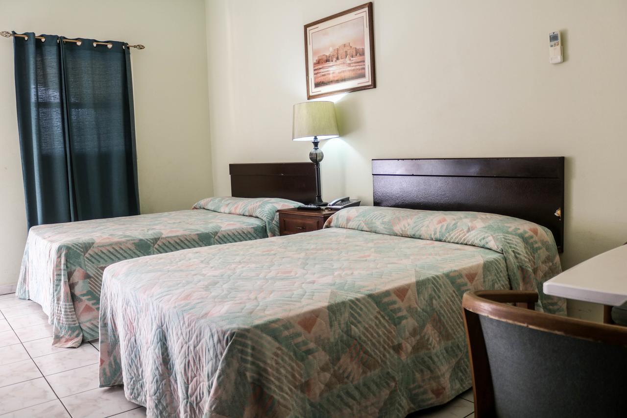 Hotel Coconut