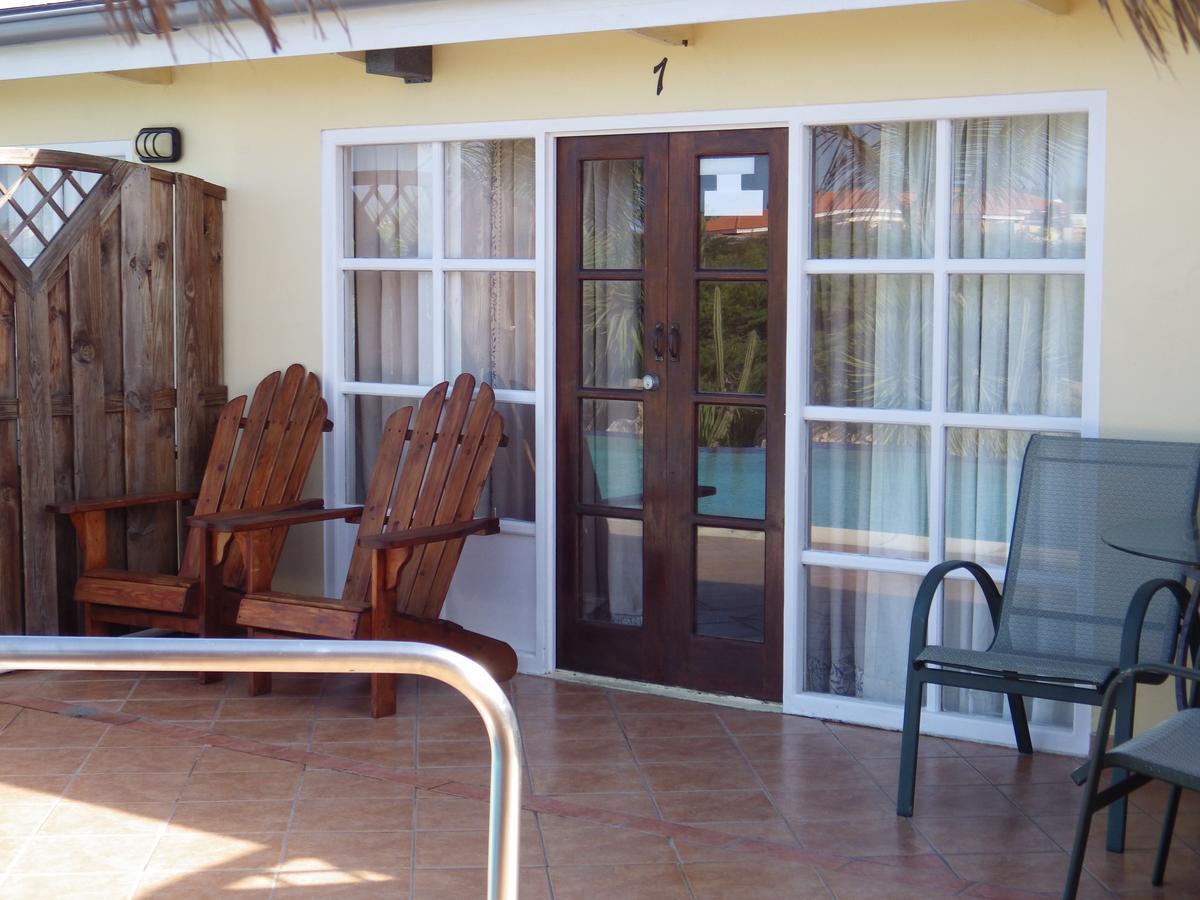 Aruba Cunucu Aparthotel 3*