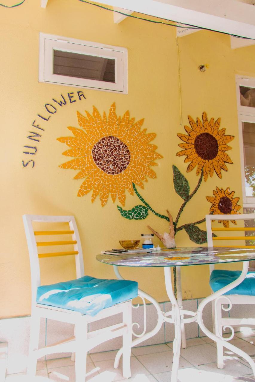 Apartment Sunflower Palm Beach