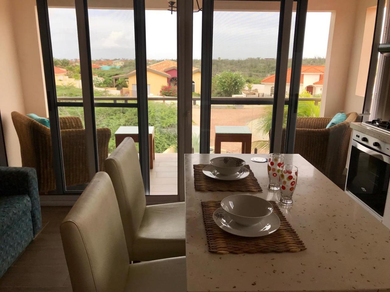 Cozy Apartment,2minutes To Hotels, Ritz Carlton, Palm Beach