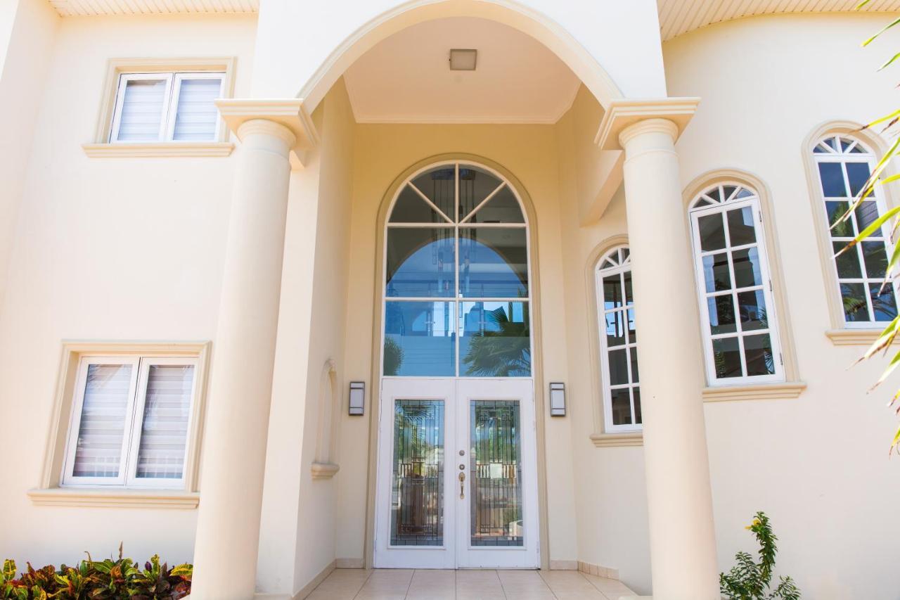 Acqualina Villa