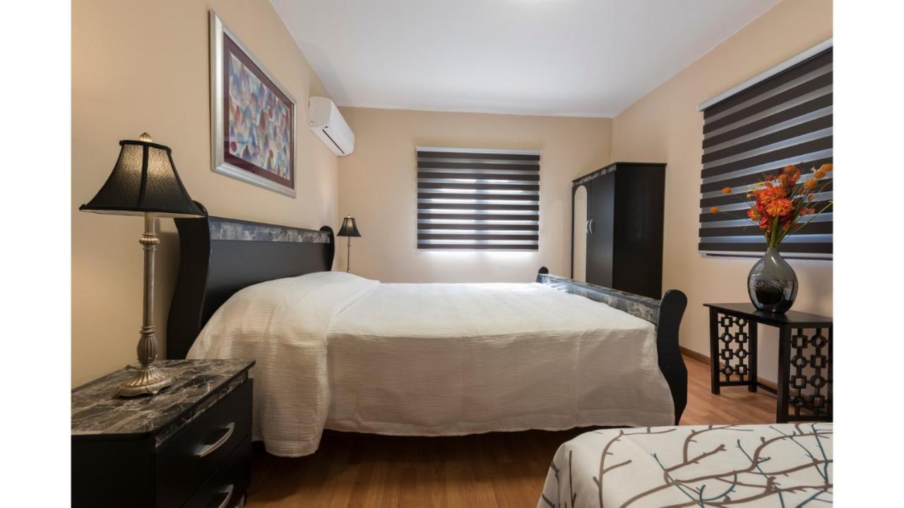 Casa de férias Aruba Palm Beach House