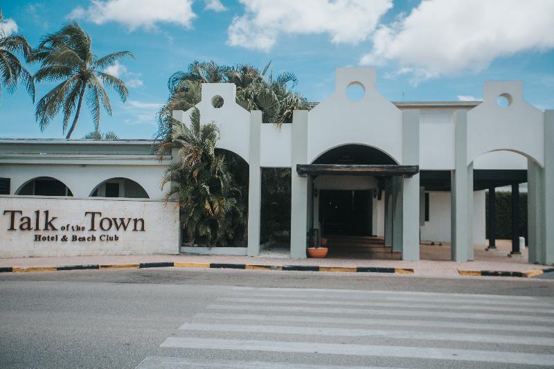 Talk Of The Town & Club By Gh Hotel Oranjestad