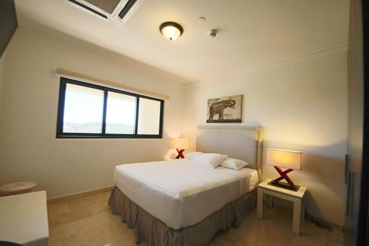 Apartment Aruba Stop By The Stop Club