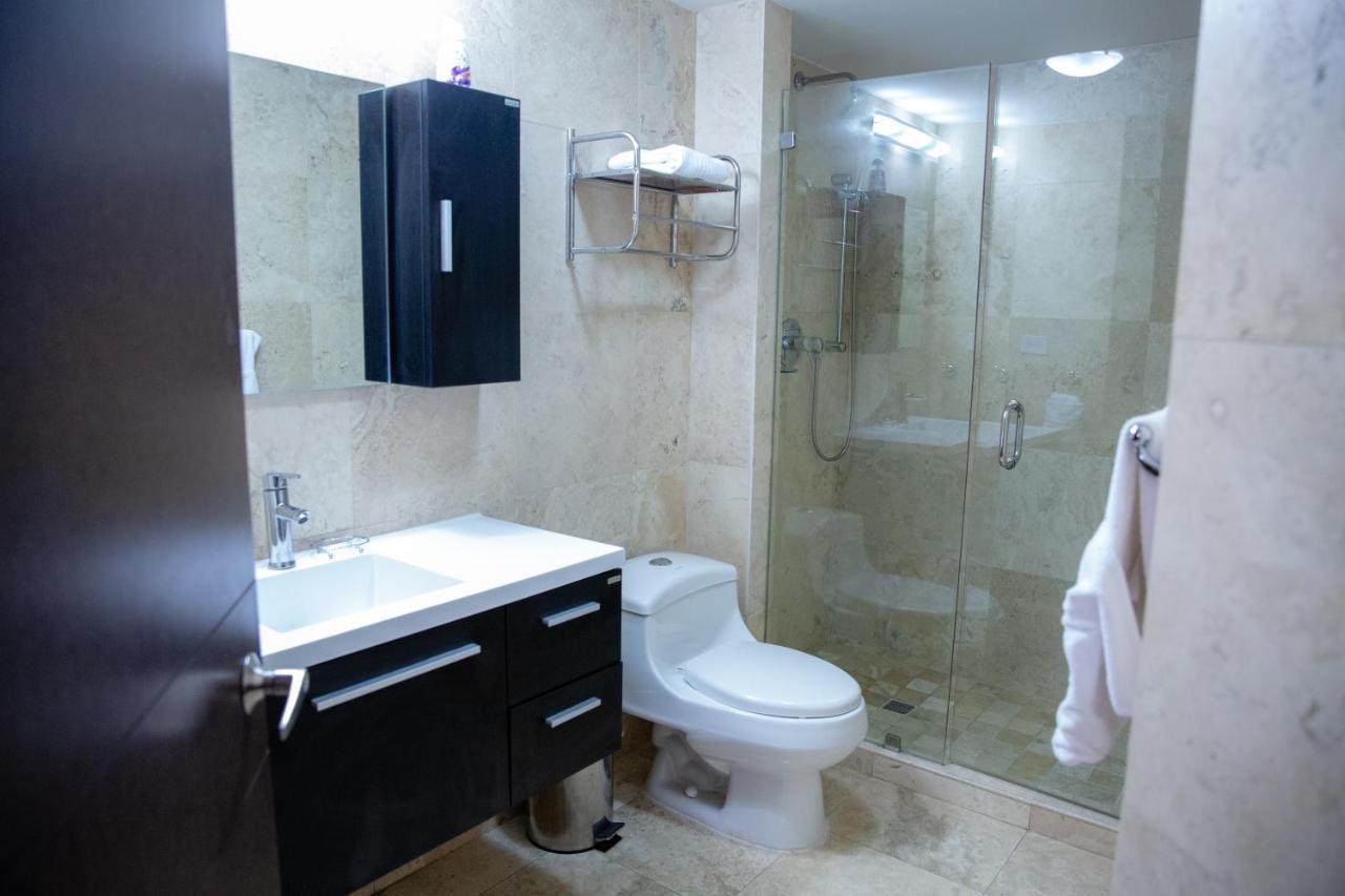 Apartment Oasis Luxury Palm Beach