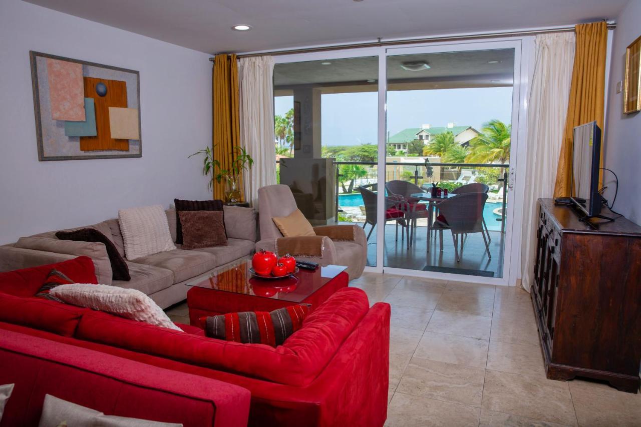 Oasis Luxury * Palm Beach