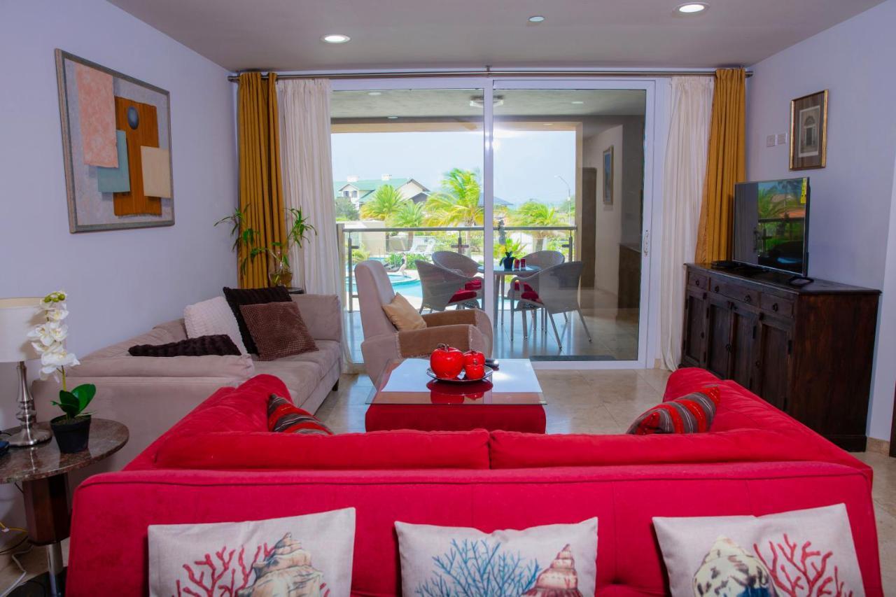 Oasis Luxury
