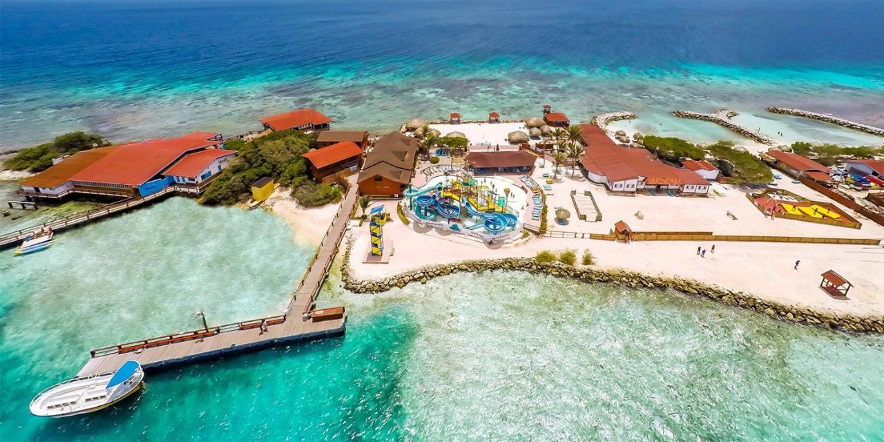 Sea Breeze Town * Oranjestad