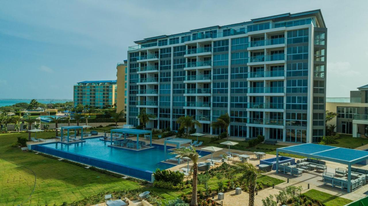 Azure Residences Apartment *