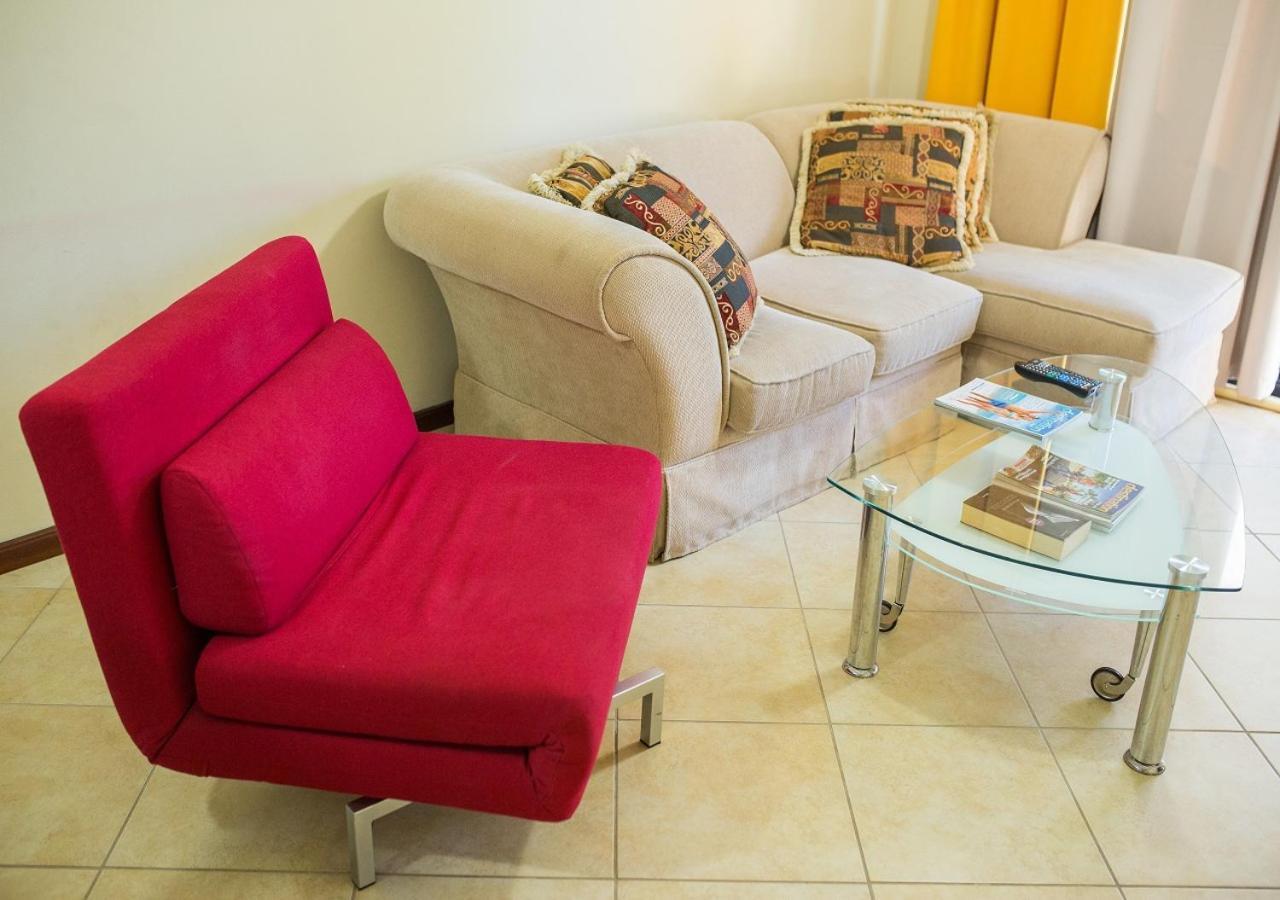 Gold Coast Luxury One Floor *