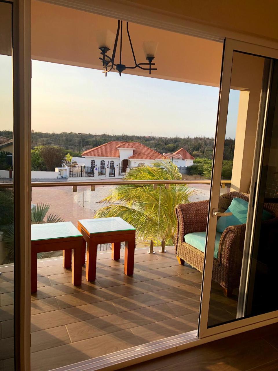 Cozy Apartment,2minutes To Hotels, Ritz Carlton, Palm Beach Apartamento *