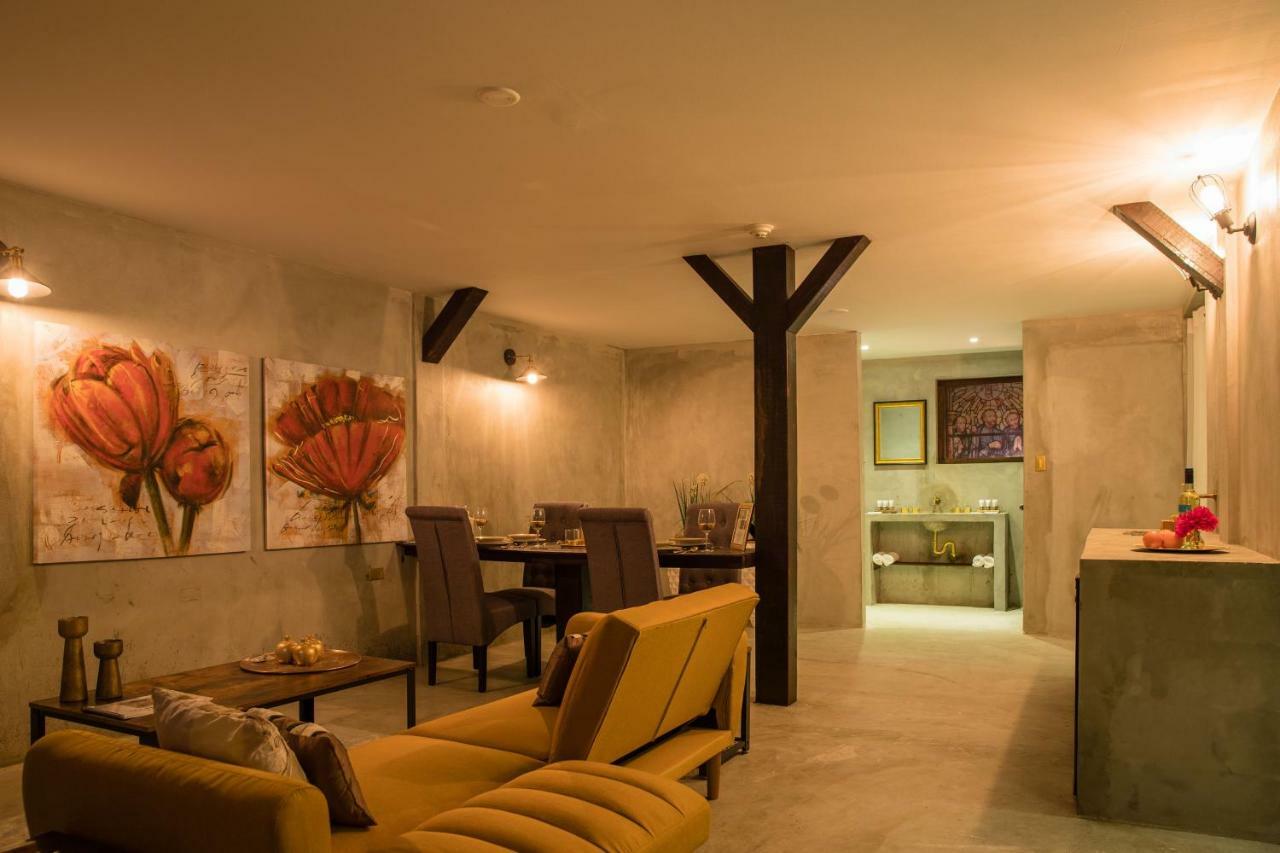 Hotel Monastery