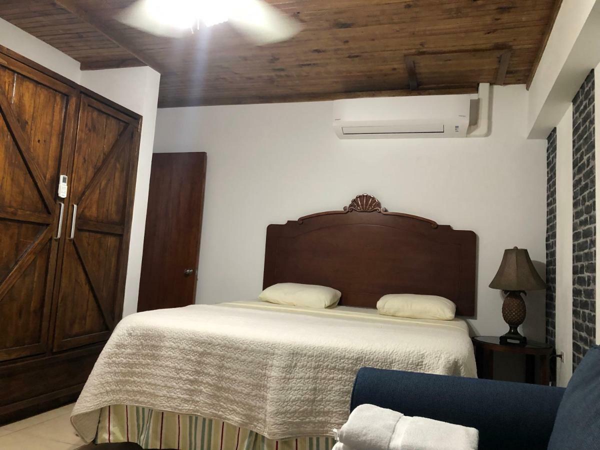Puchis Place Apartment