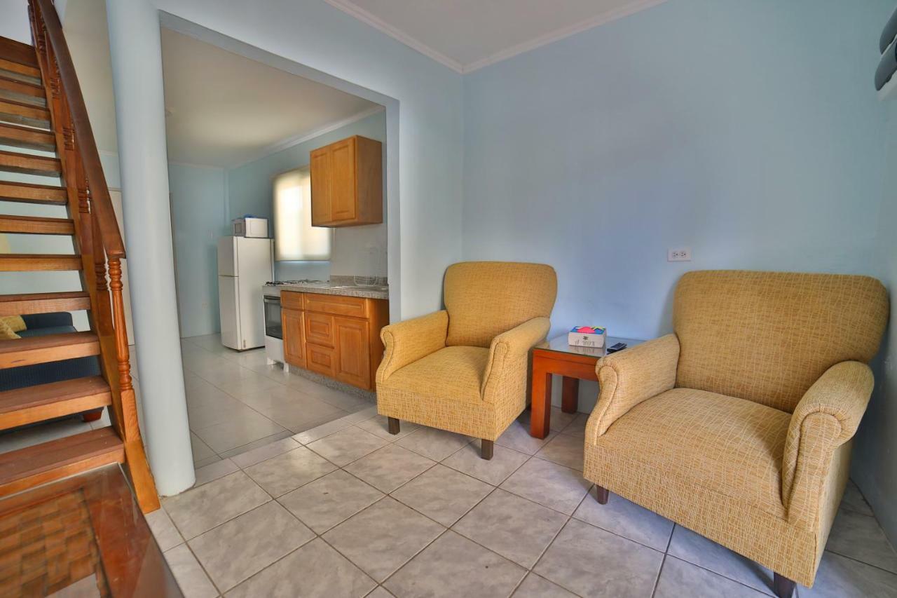 Ser'i Bucurui Apartment Palm Beach