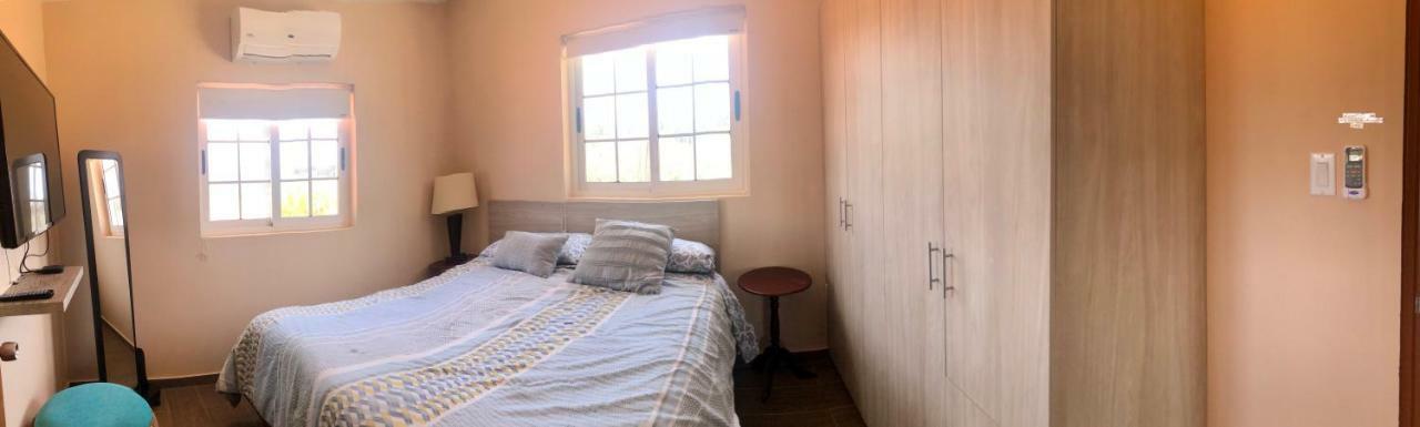 Cozy Apartment,2minutes To Hotels, Ritz Carlton, Palm Beach *