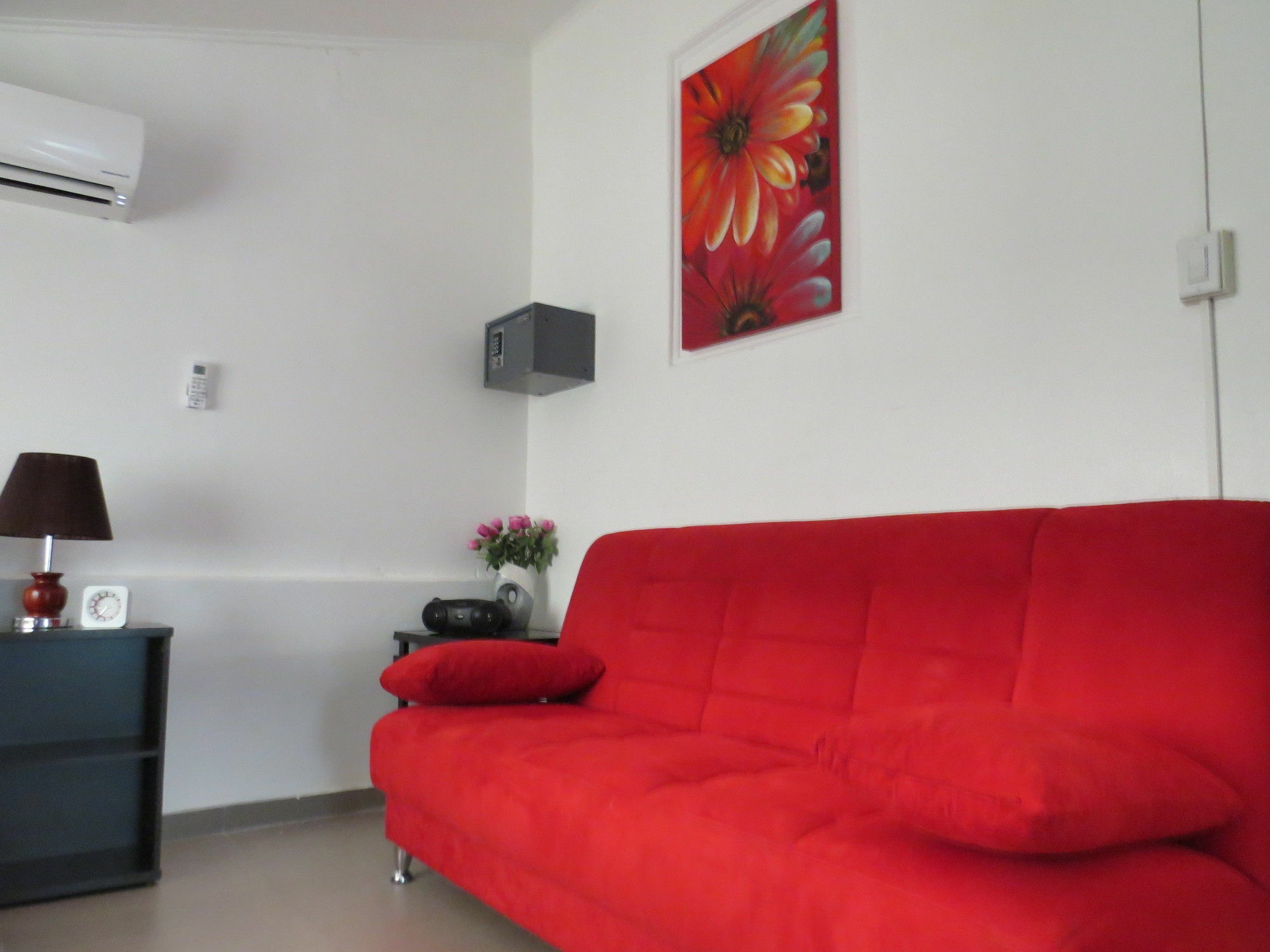 & Apartment *