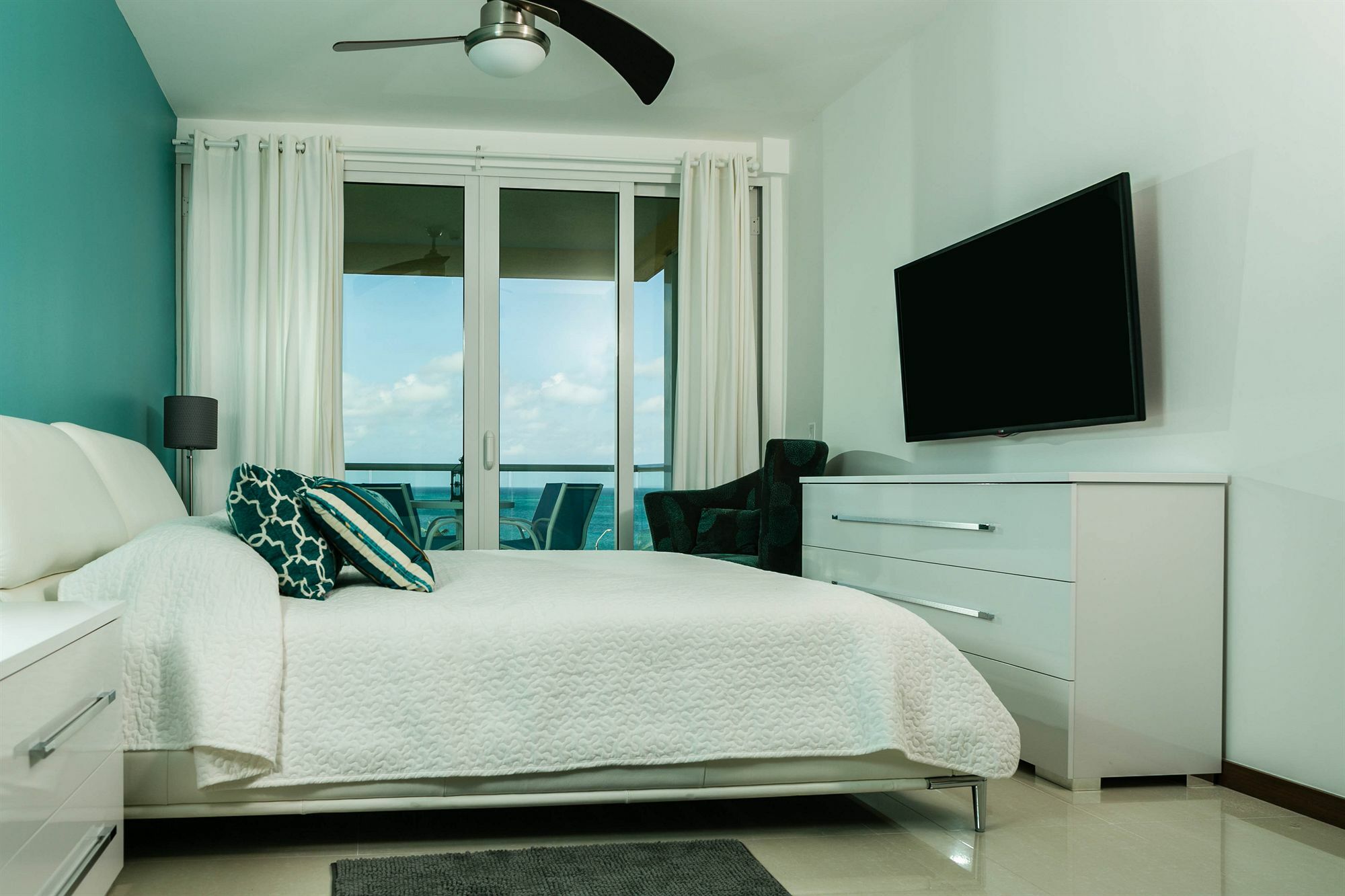 Blue Residences Aparthotel Palm Beach