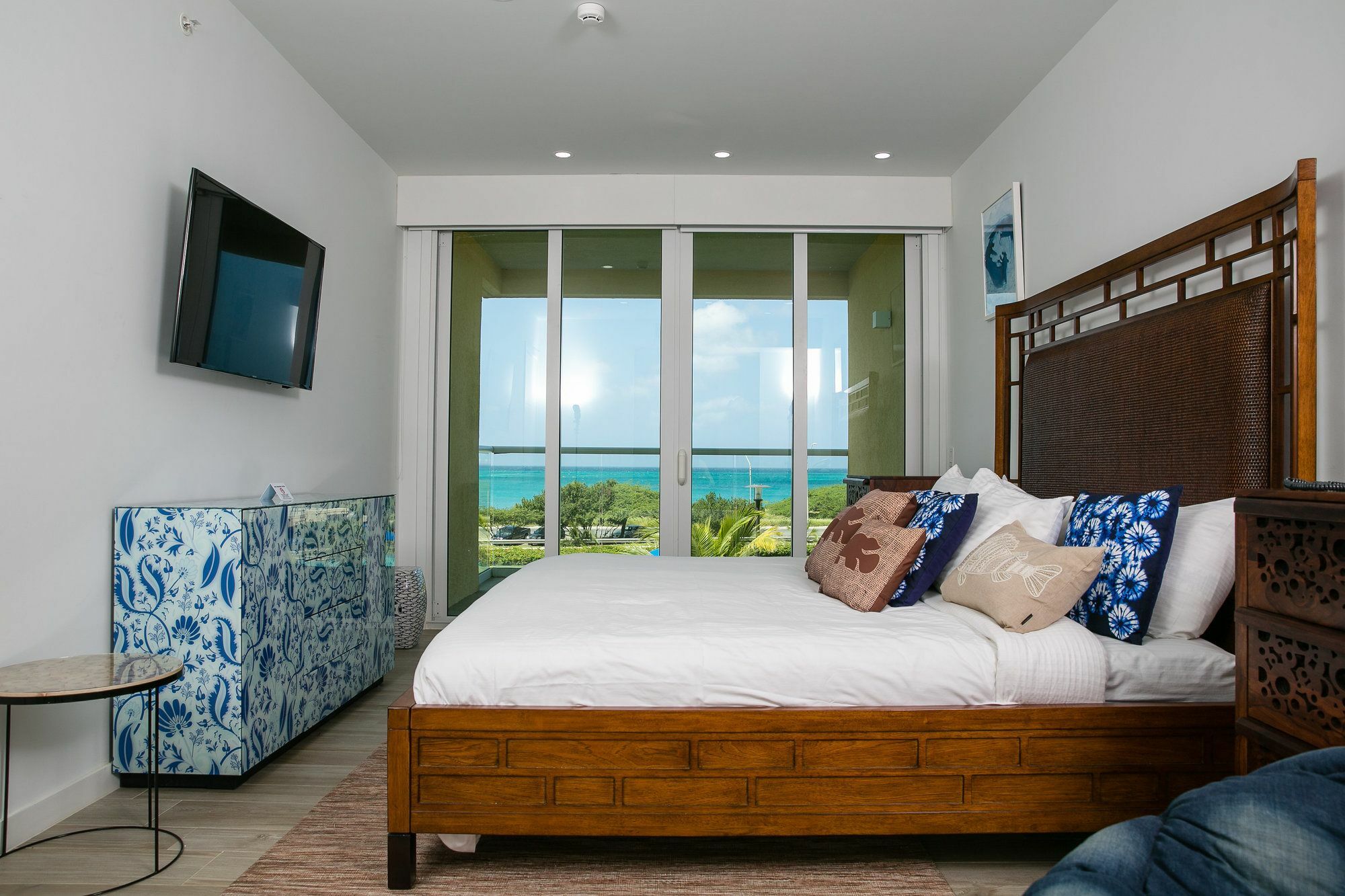 Blue Residences Aparthotel