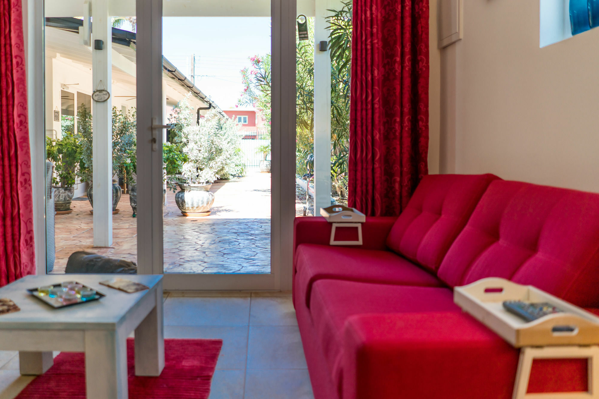 Cas Elizabeth Guest house