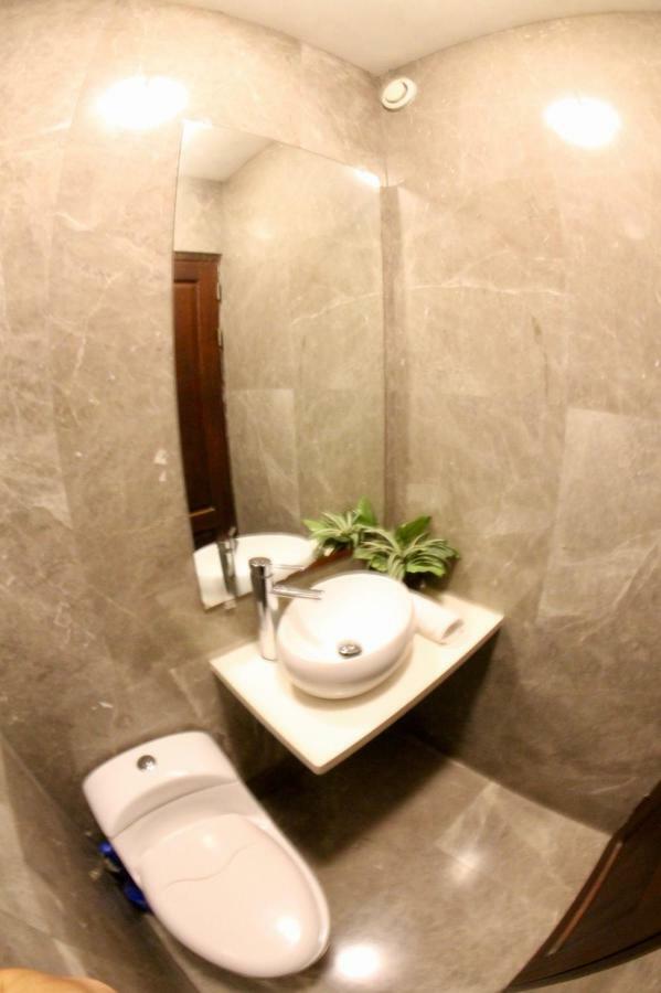 Eagle Luxury House, Walking Distance To The Palm Beach