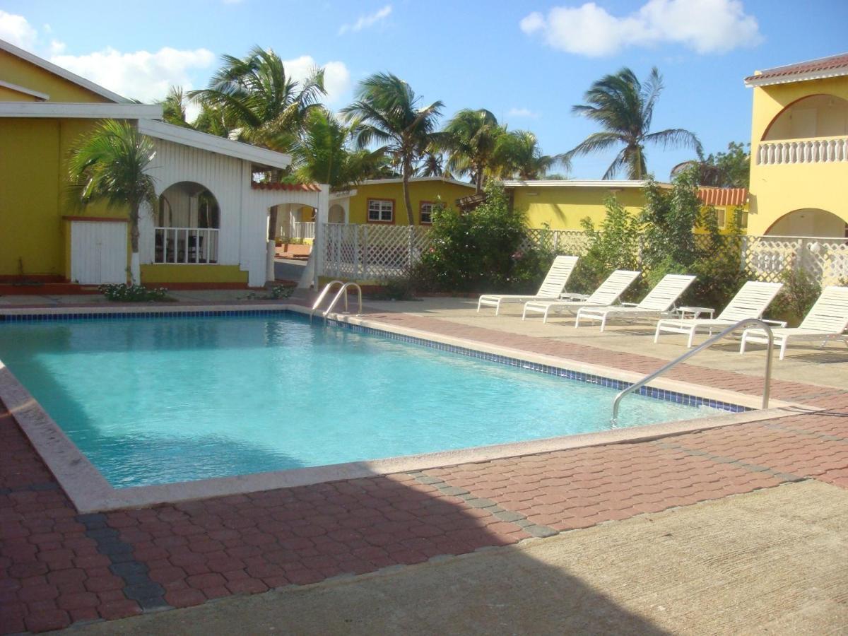 Hotel Coconut 3*