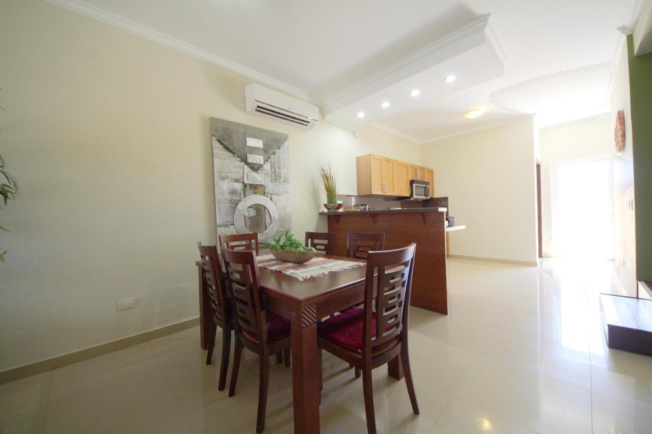 Apartment Aruba Breeze Palm Beach