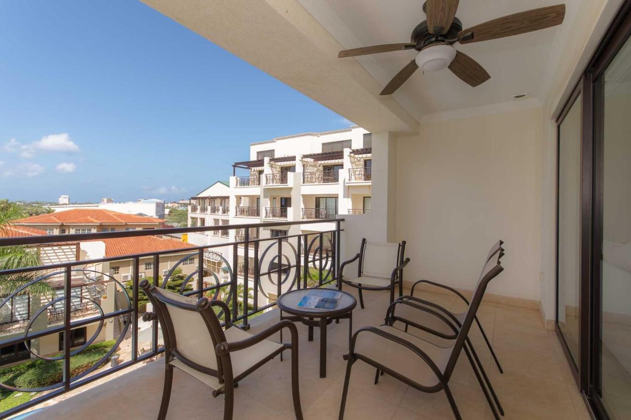 Palmaruba Resort
